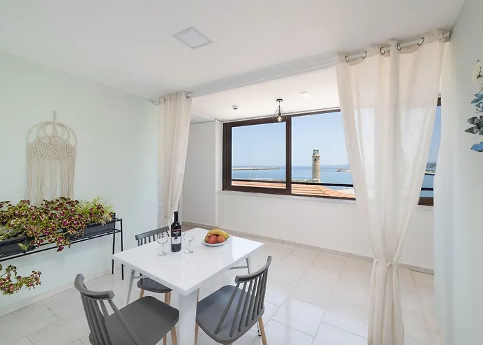 Faros Rooms